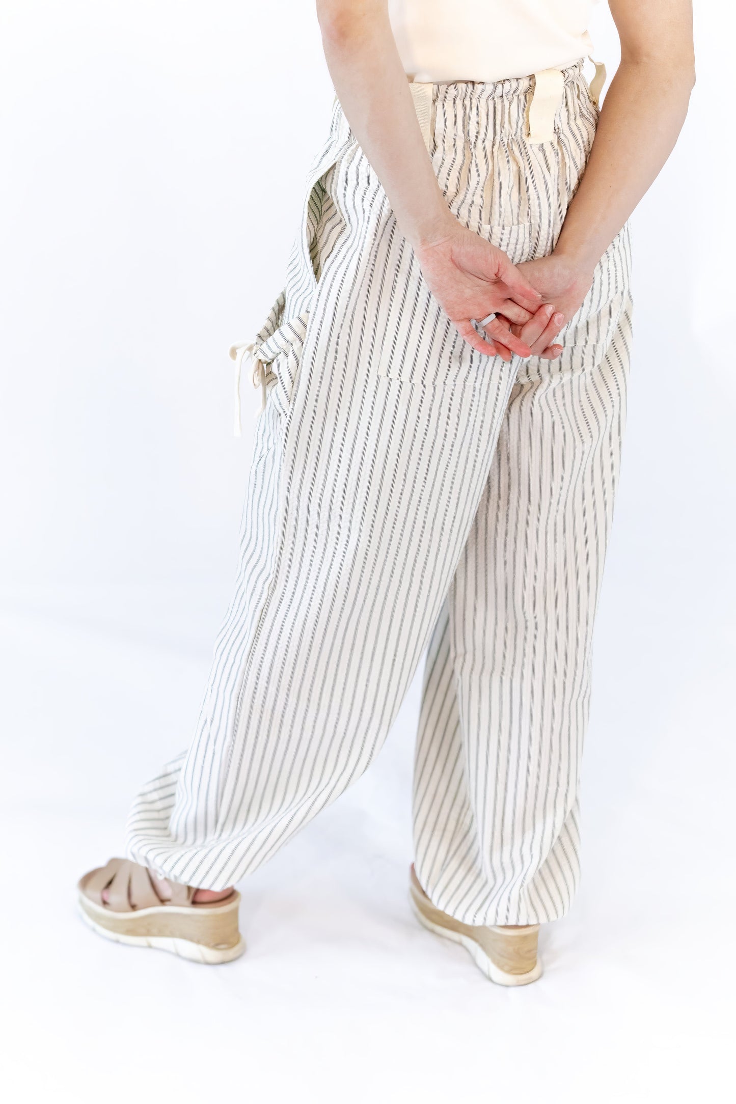 Milene Bow Detail Pants · Cream