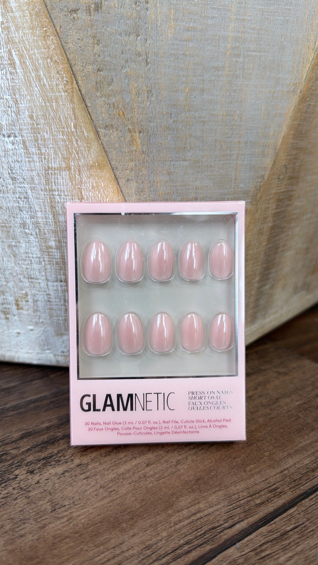 Glamnetics: Pinch Me Nails