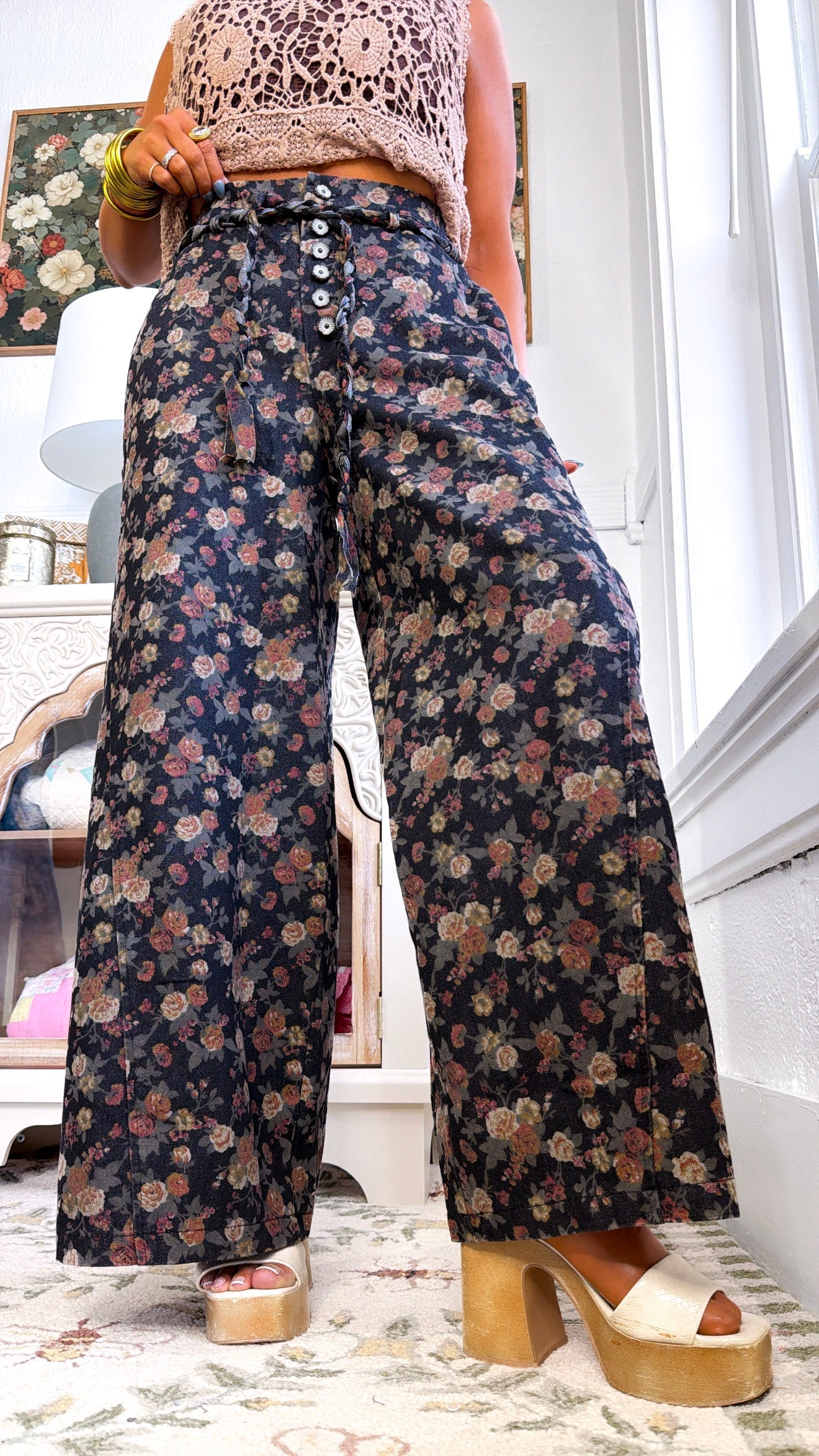 Muted Notes Floral Pants, Black Floral