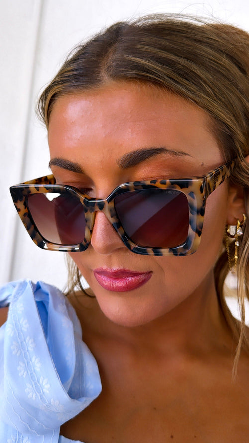 FREYRS: Coco Acetate Square Sunglasses, Milky Tortoise