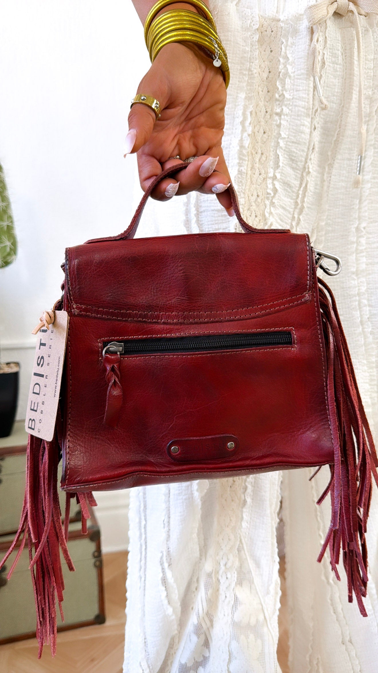 Bedstu Hidden, Cherry Lacquer DD