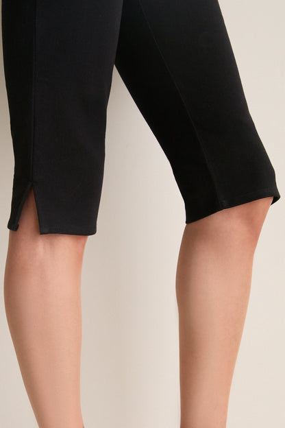 Black Angelina Capri