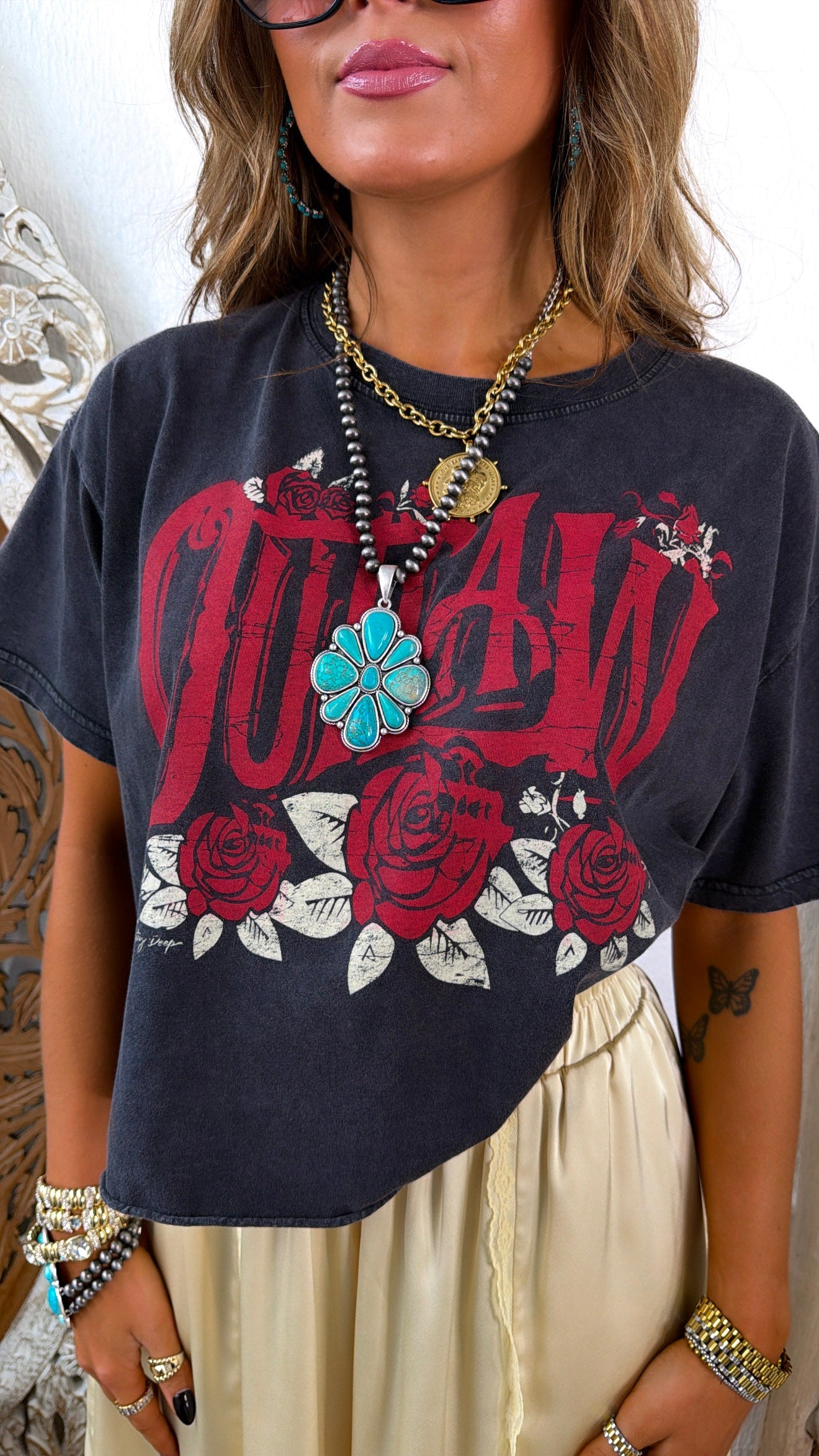 Outlaw Washed Graphic Tee, Grey