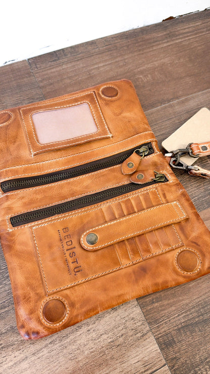 Bedstu Cadence PW, Tan Rustic Nectar Lux