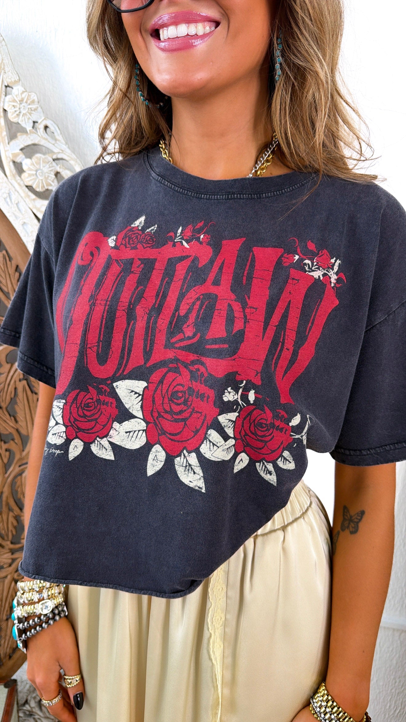 Outlaw Washed Graphic Tee, Grey