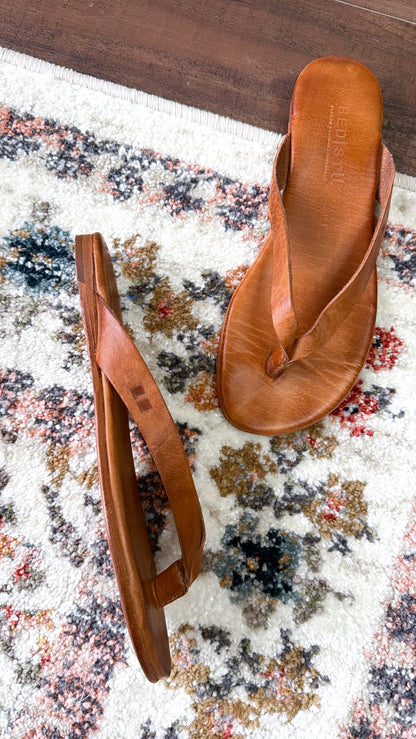 Bedstu Calma,Tan Rustic