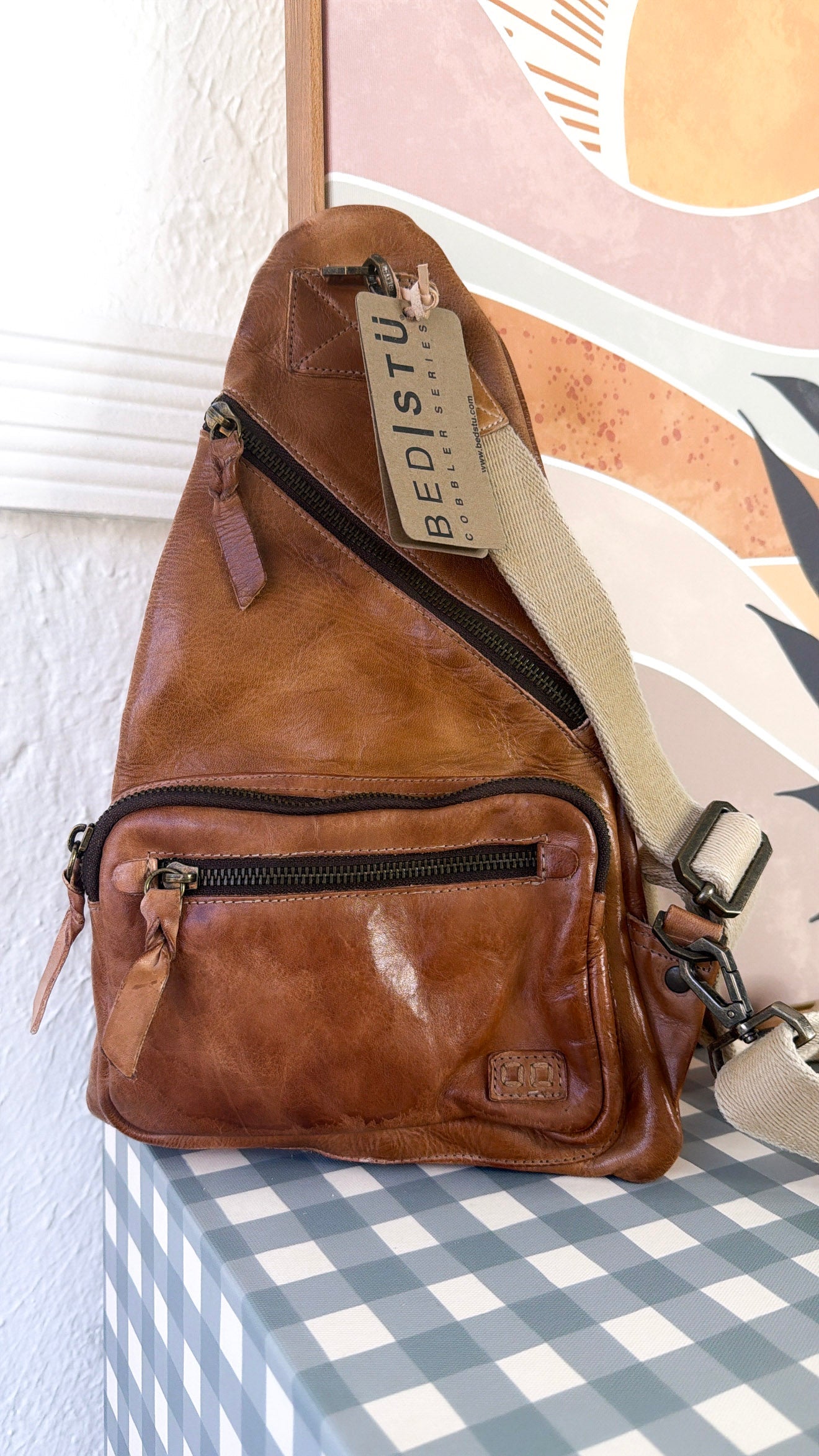 BedStu Andie, Tan Rustic
