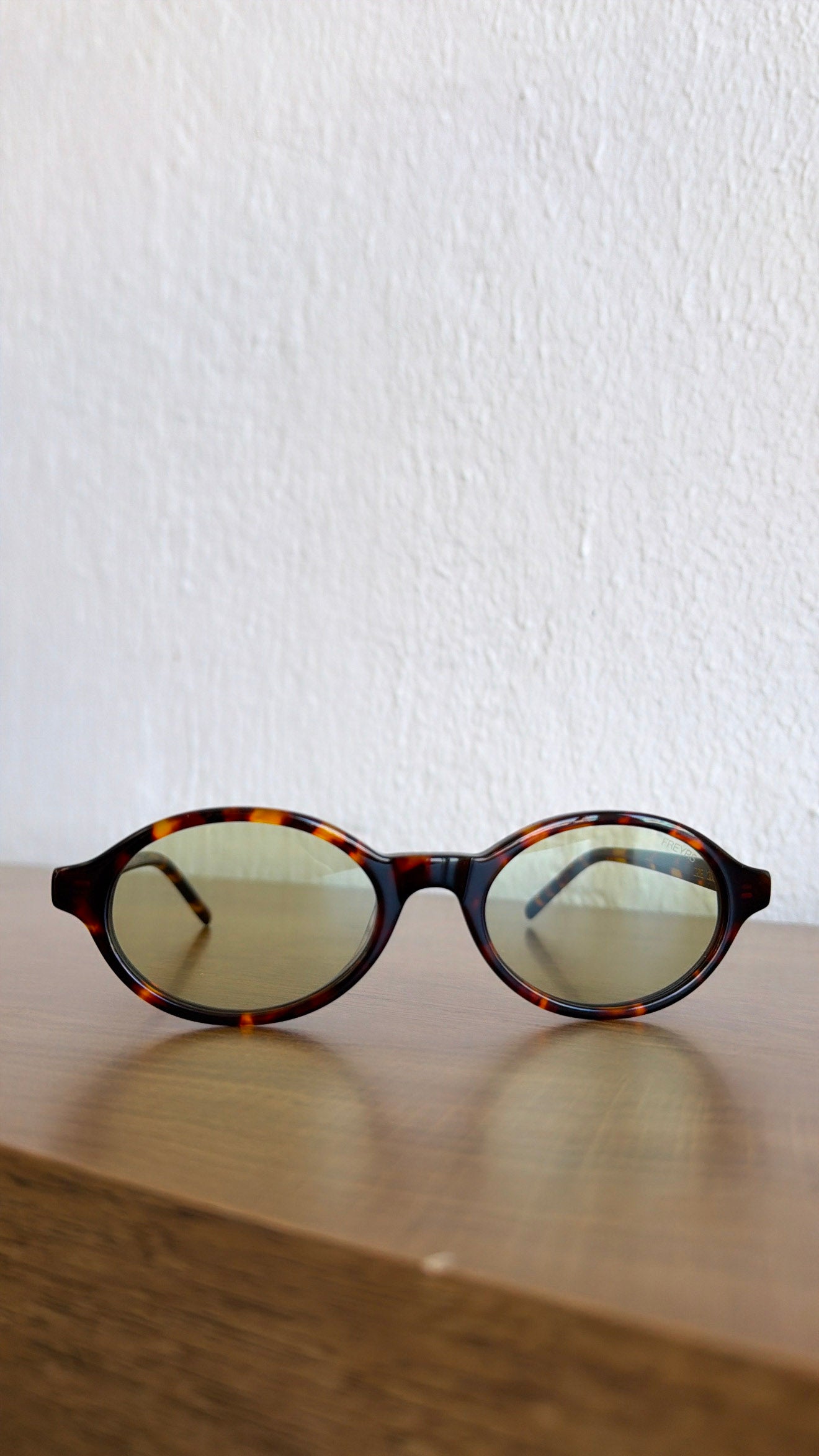FREYRS: Zoe Acetate Round Womens Sunglasses
