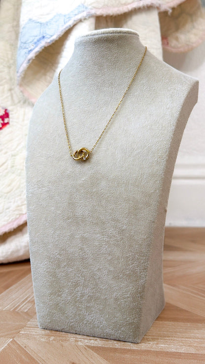 Eternal Link Necklace