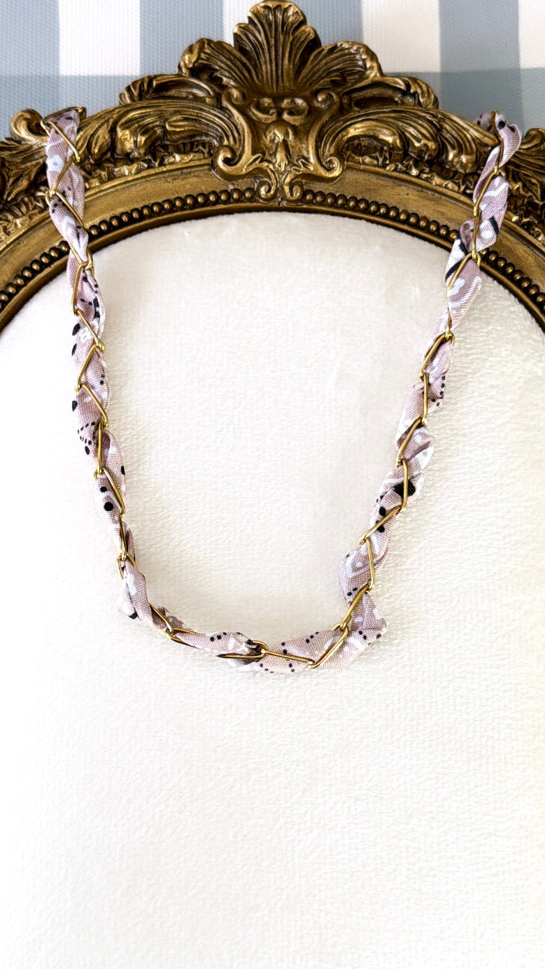 Bandana Twist Necklace, Nude