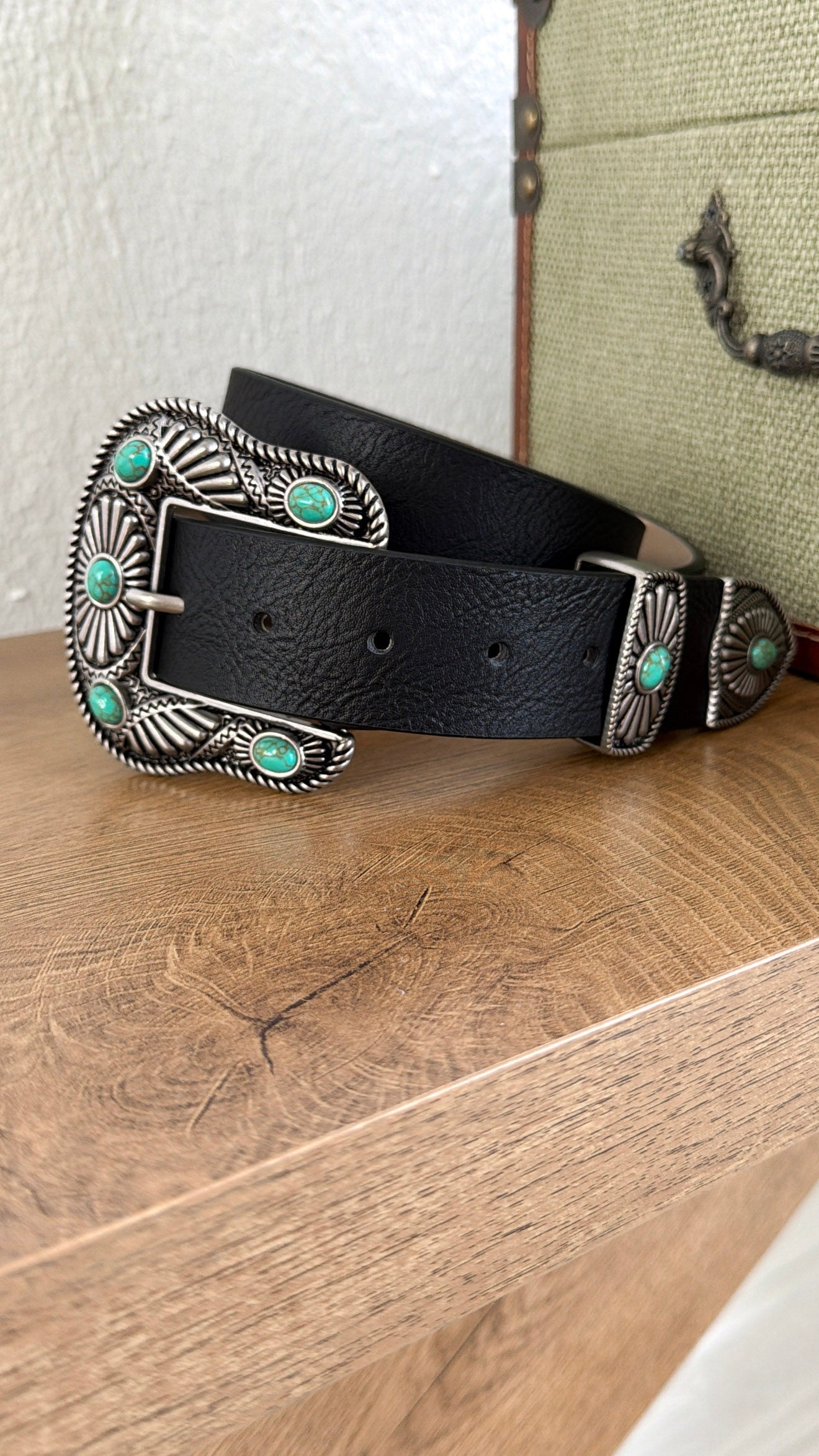 Buckle Loop Tie Stone Belt, Black
