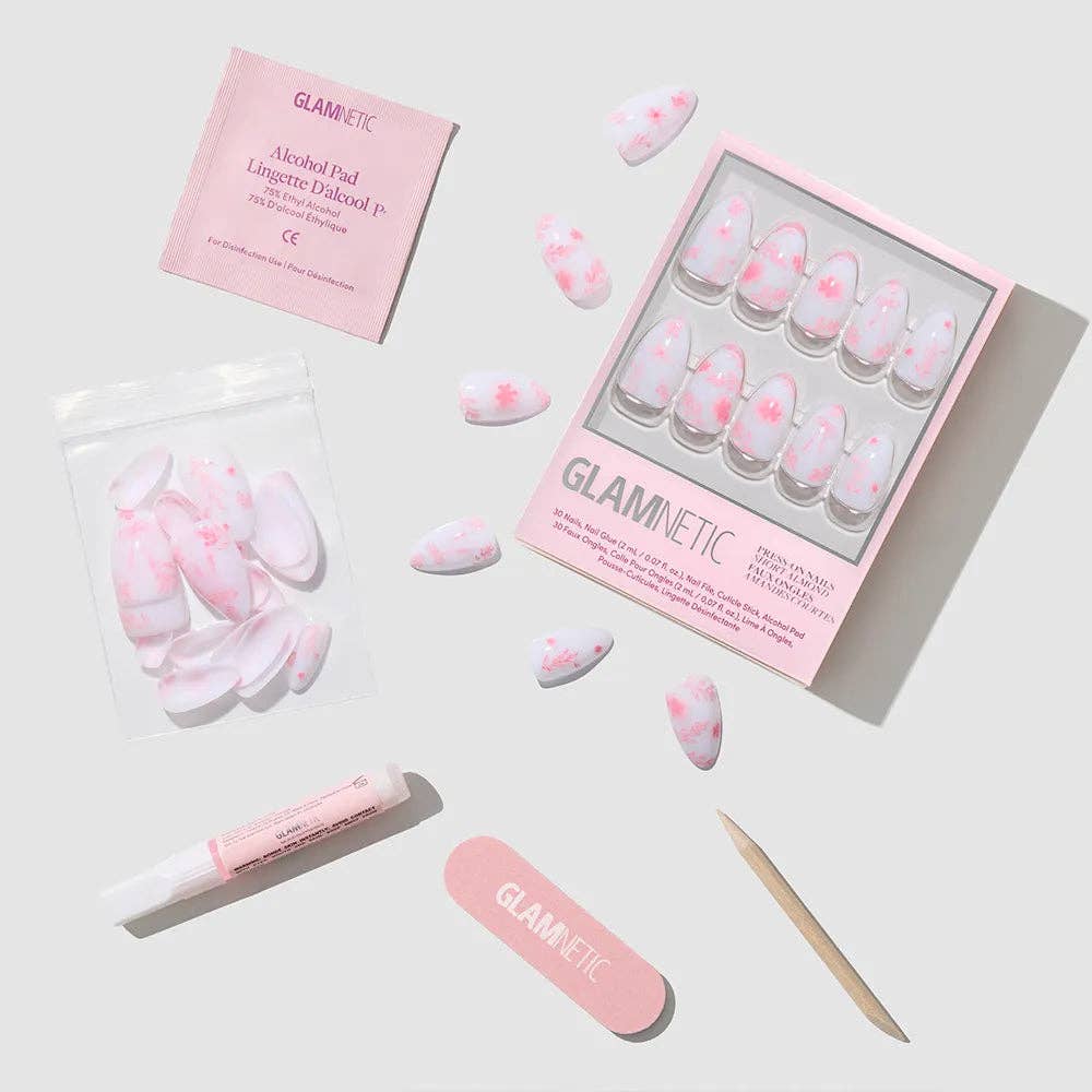 Fleur Amour Press-On Nails | Short Almond Pink Blossoms Love