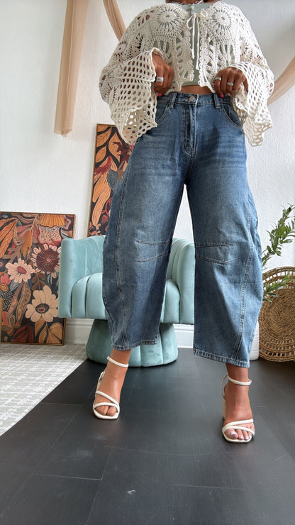 Mid Rise Barrel Jeans
