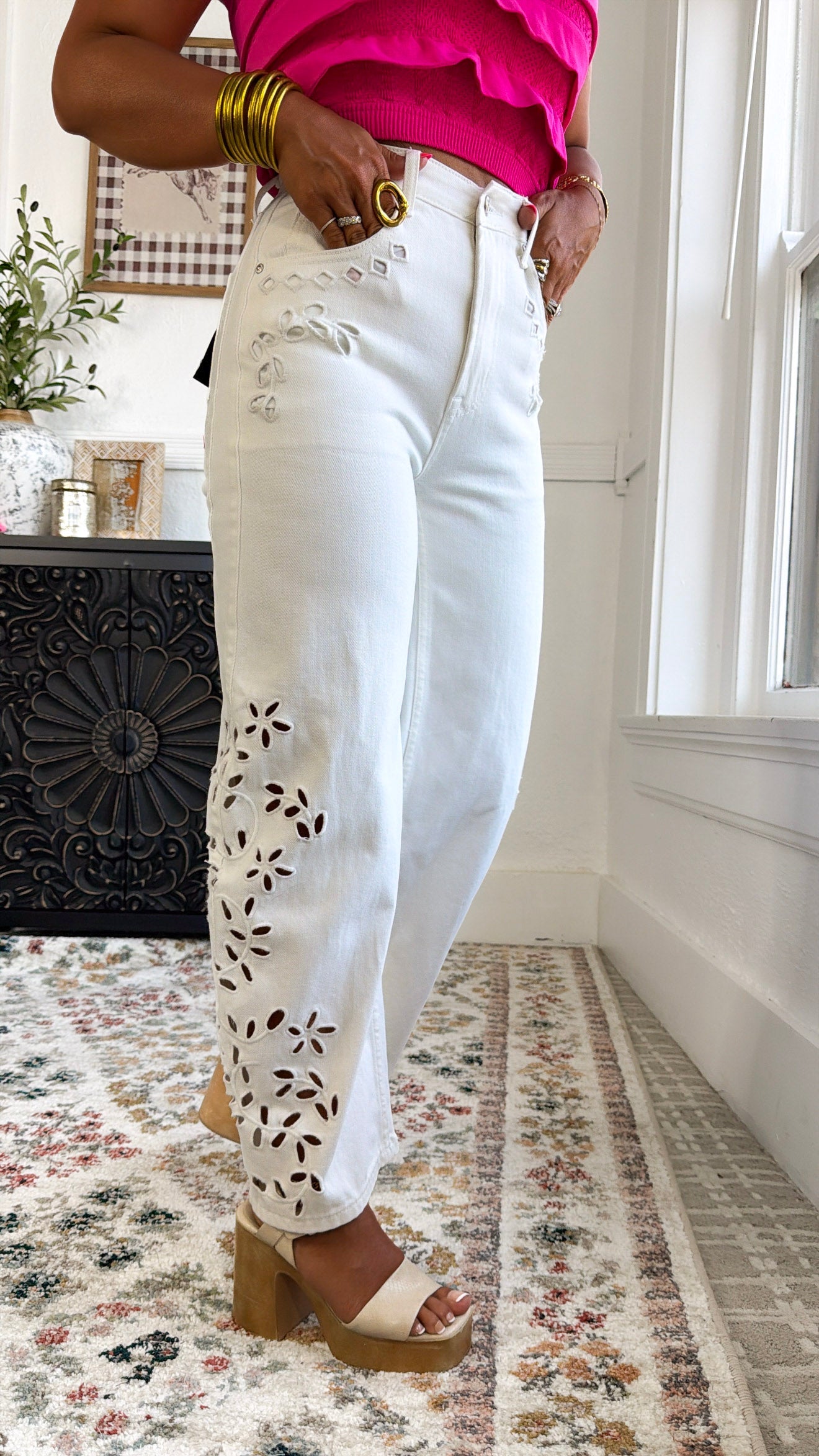 Eyelet Floral Barrel Jeans, White