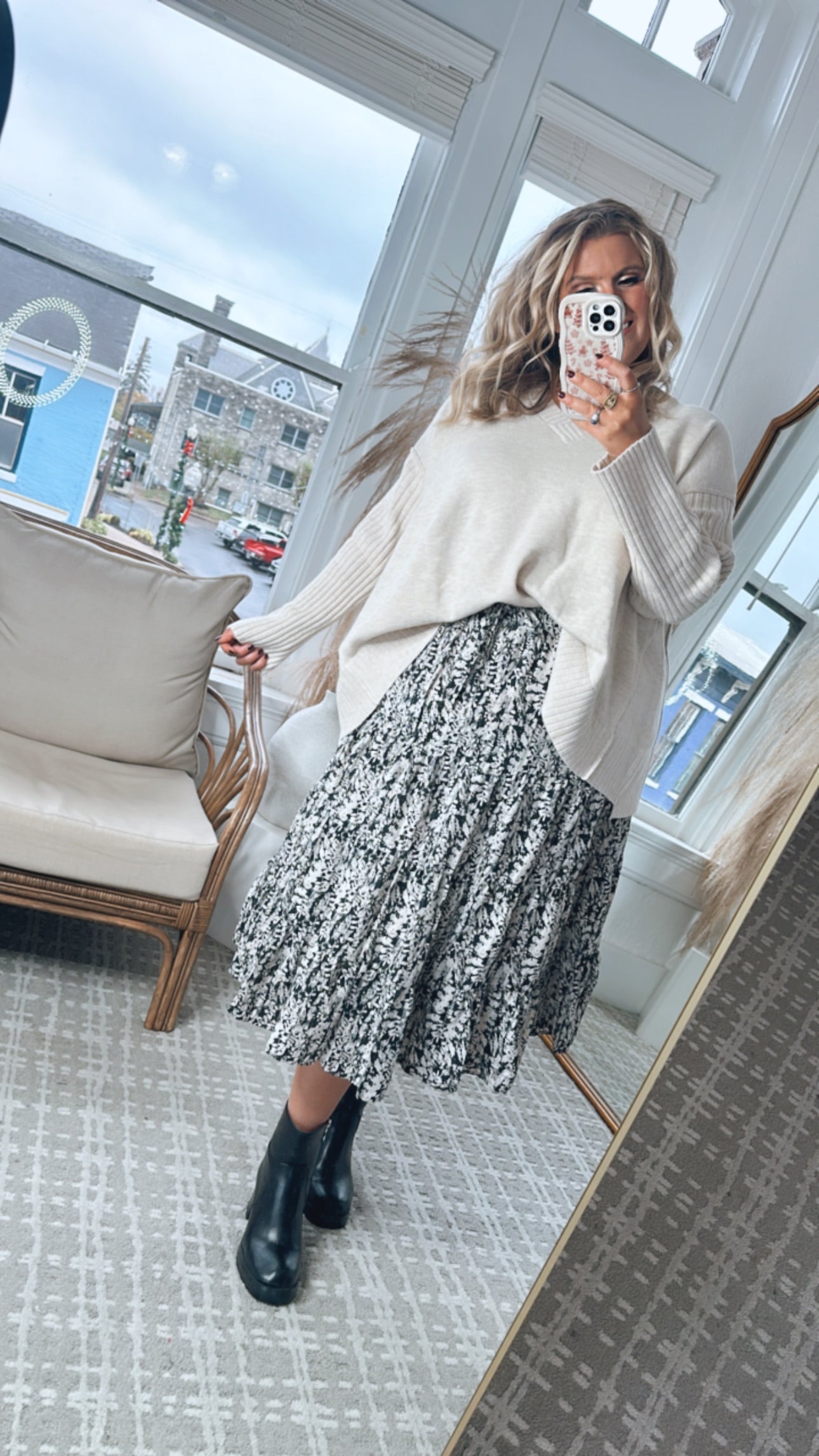 Moment In Time Floral Print Skirt, Black