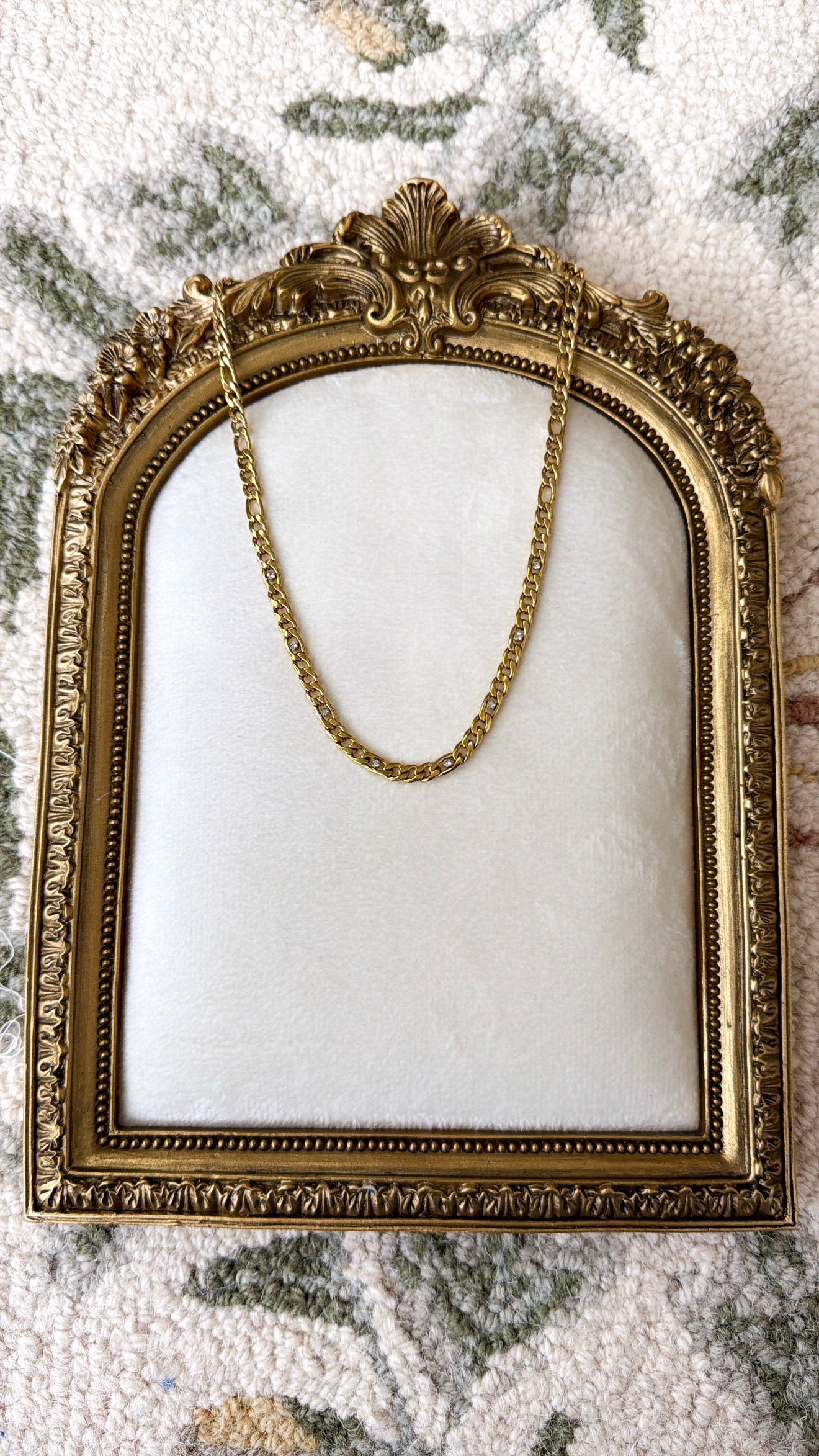 Luxe Glimmer Necklace
