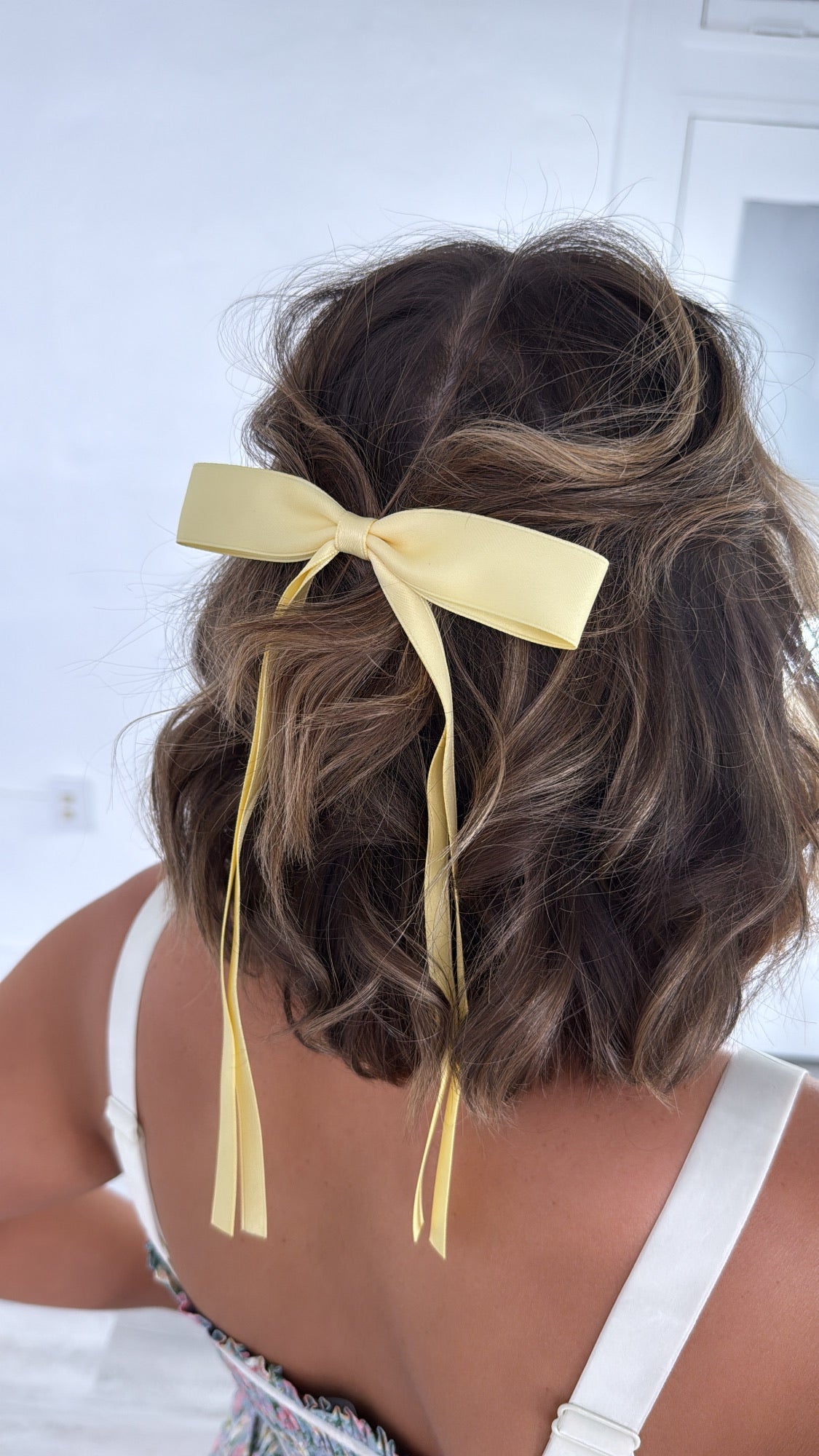 Dainty Bow Clip, Yellow