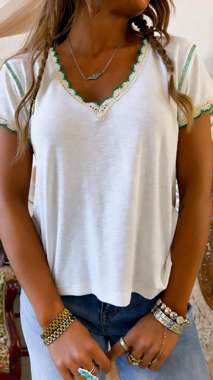 Fresh Market Basic Tee, Off White/Green