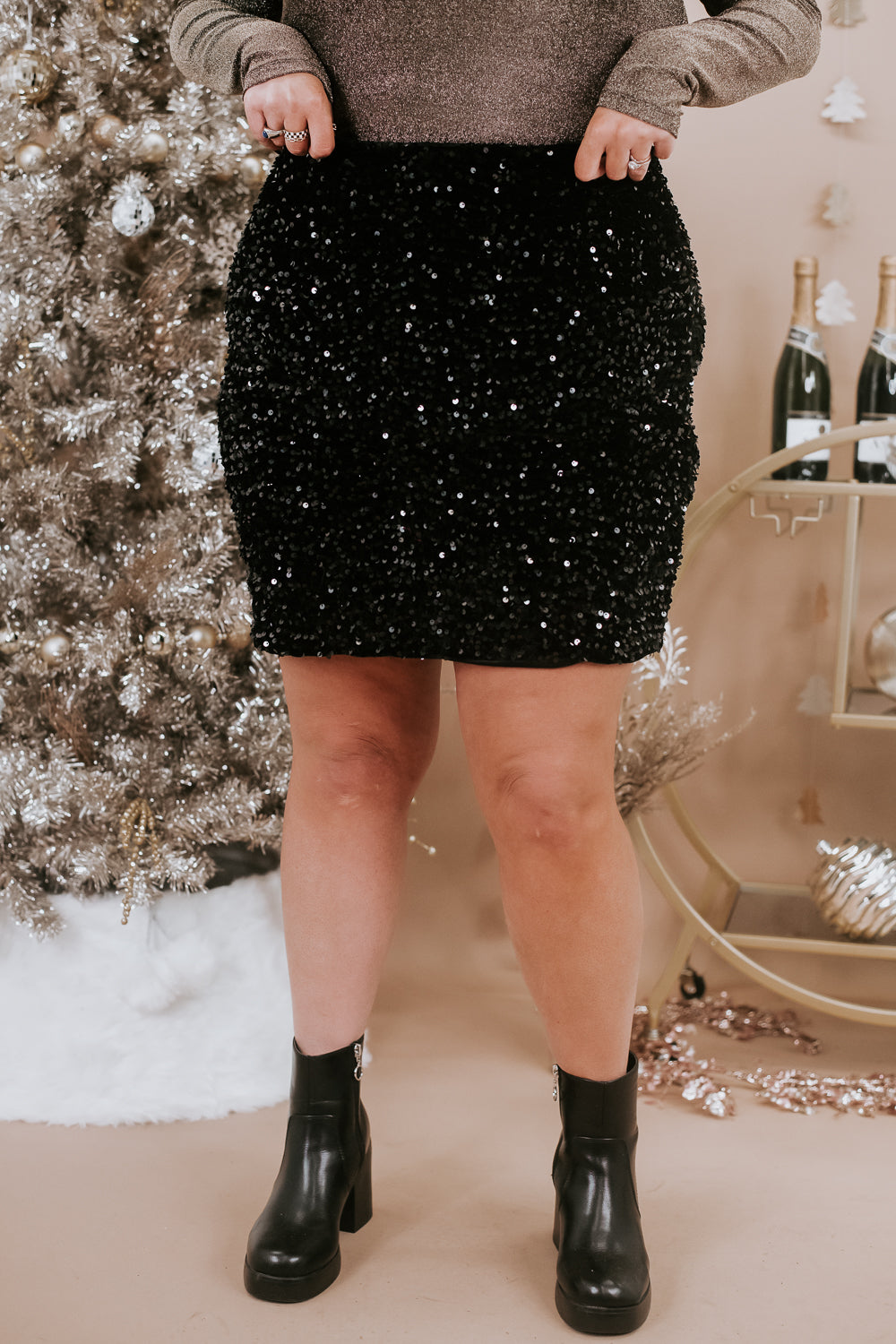 Dress To Impress Sequin Mini Skirt, Black