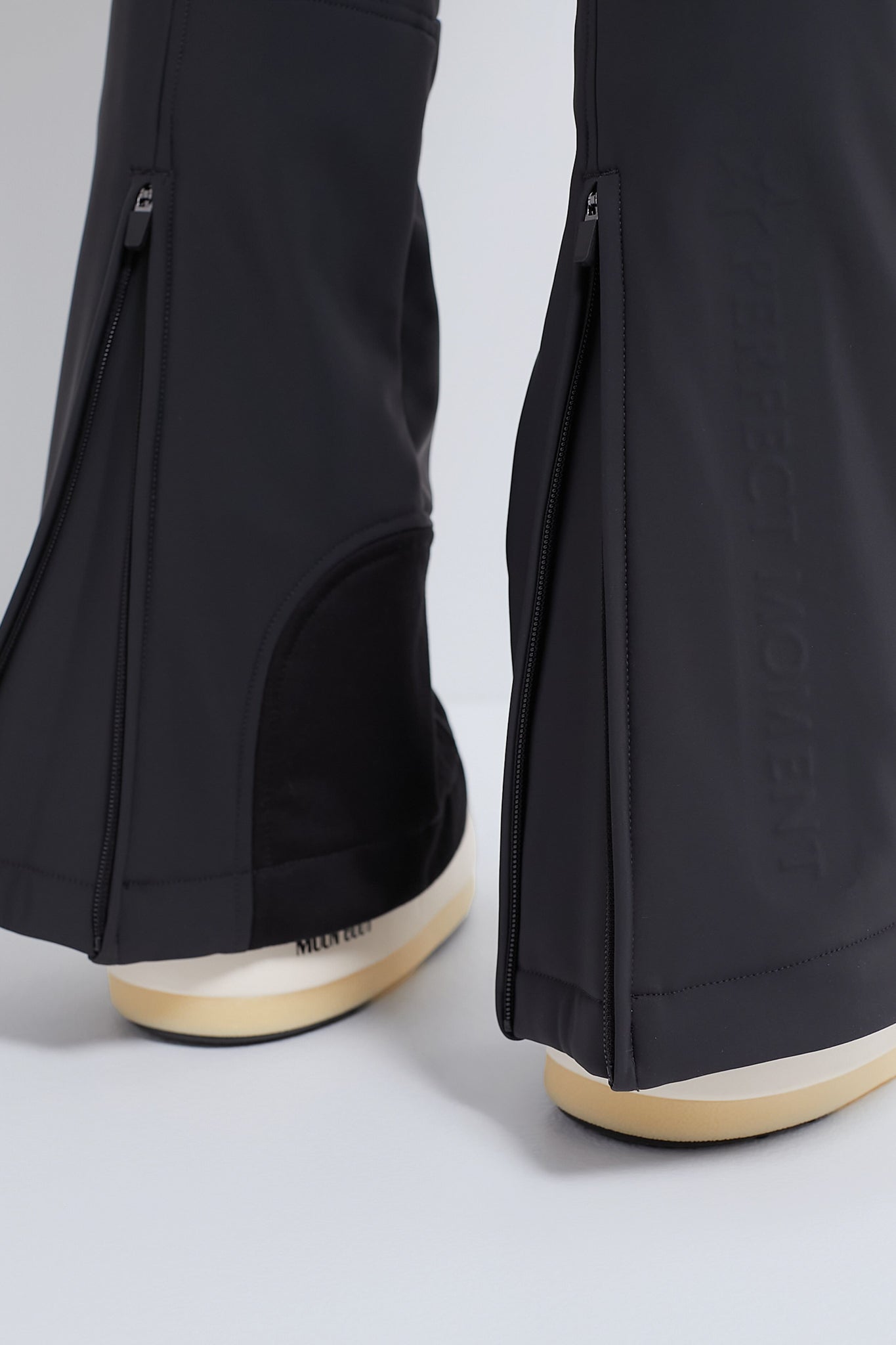 Black Aurora High Waist Flare Ski Pant