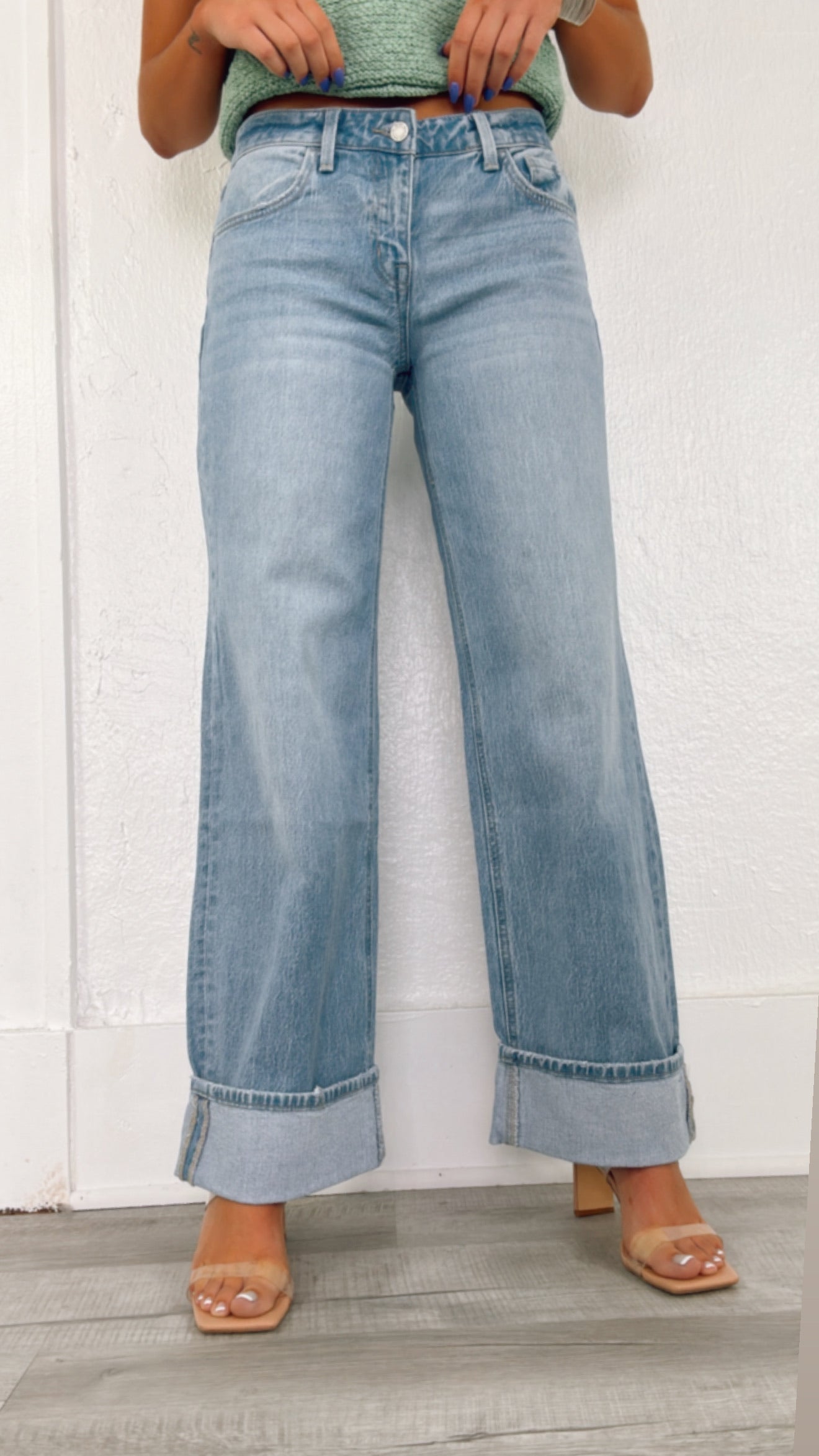 Leo Lower Rise Wide Leg Denim Jean, VERVET