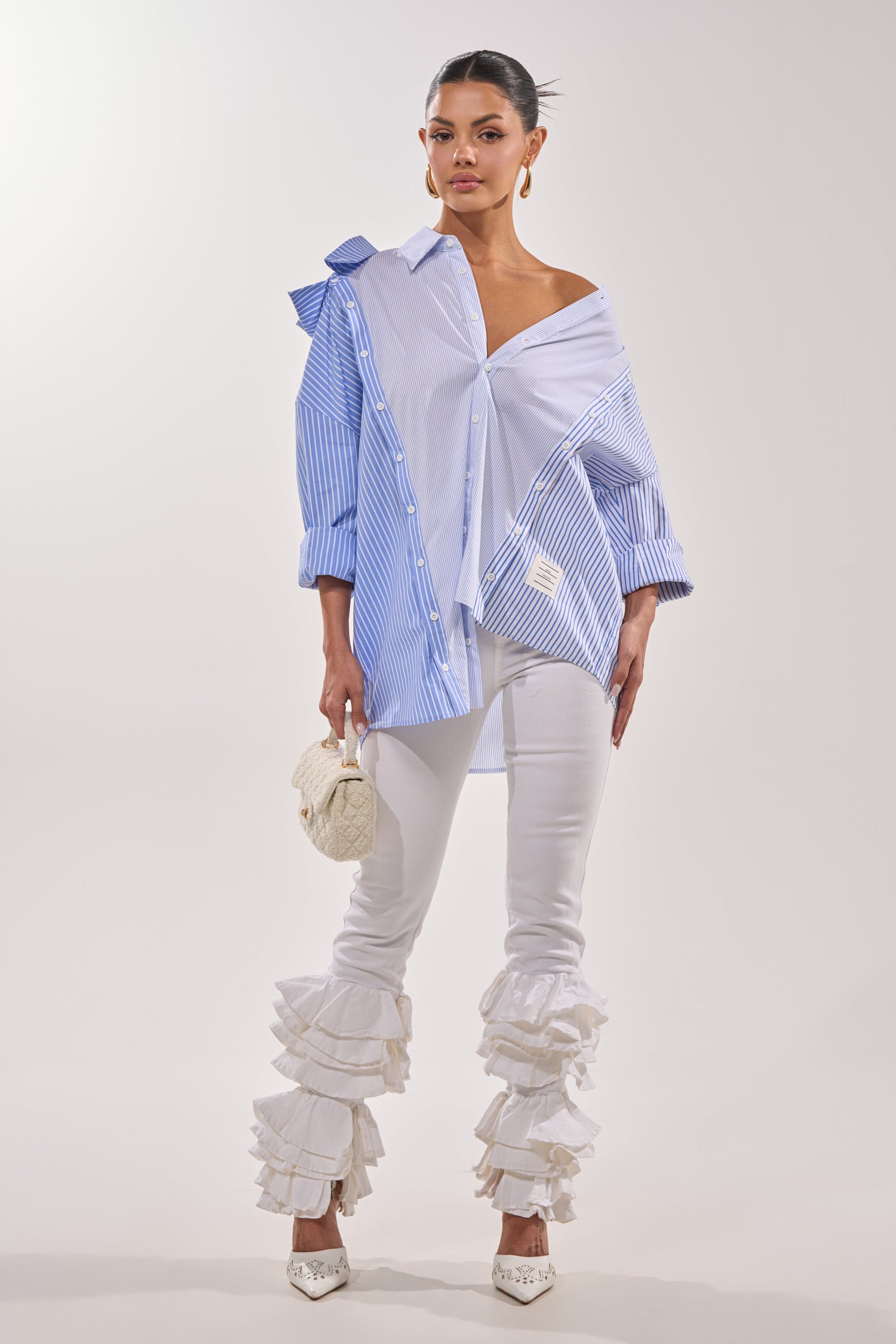 ALL OVER THE PLACE BLUE STRIPED BUTTON DOWN