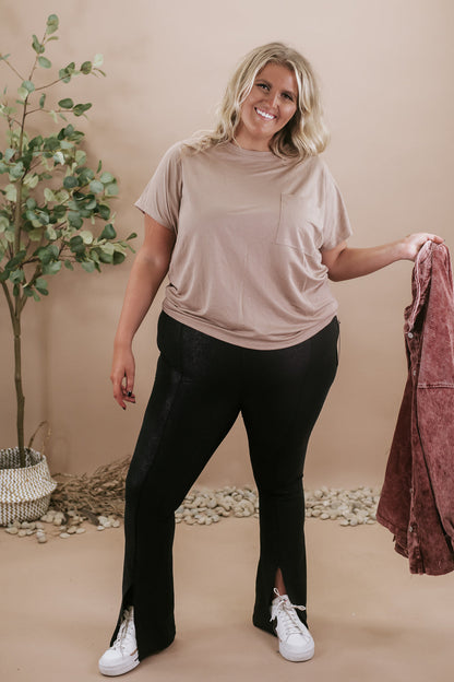 First Choice Crew Neck Pocket Tee, Mocha