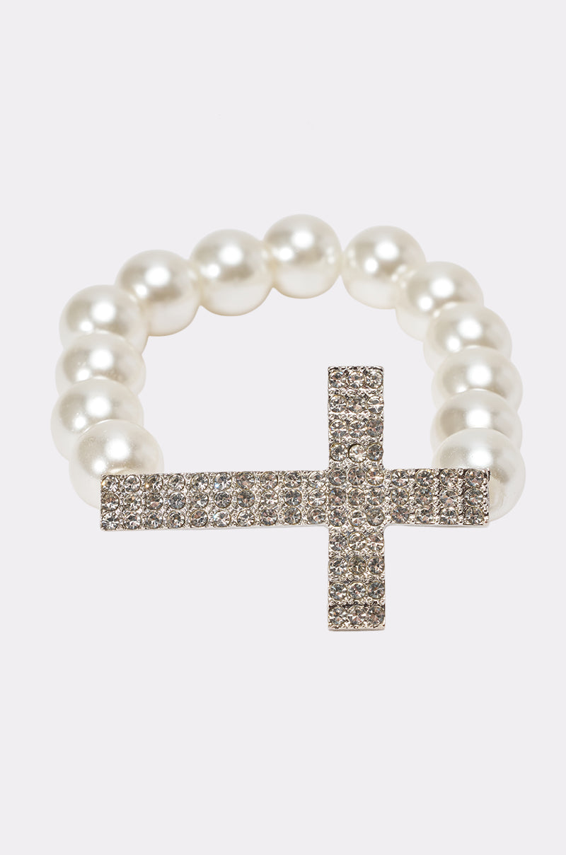 ALWAYS CUTE NECKLACE AND BRACELET SET