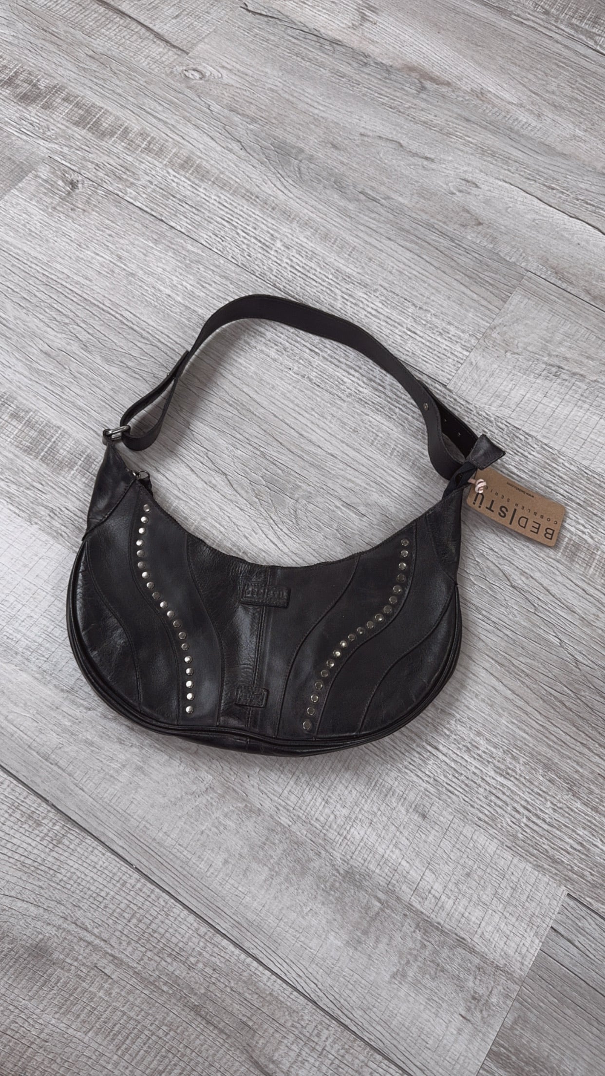 Bedstu Megara, Black DD