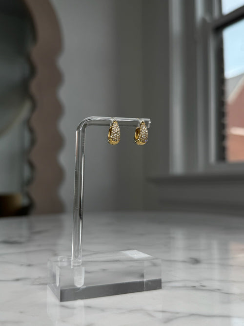 Dainty Diamond Huggie