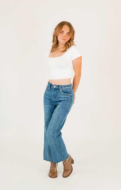 Square Neck Cropped Seamless Tee・White