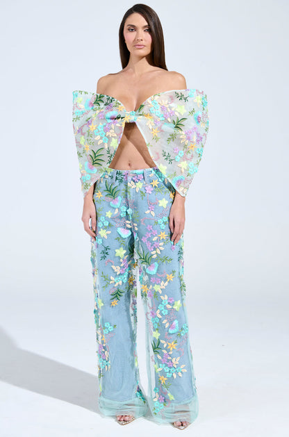ALL THE RAVE FLORAL BOW TOP