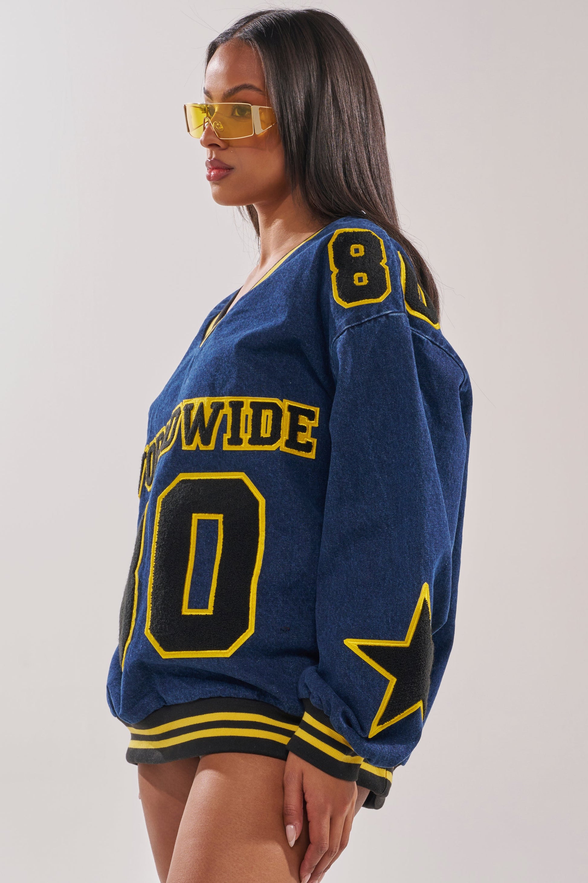ALL AROUND THE WORLD DENIM SWEATSHIRT IN DARK BLUE