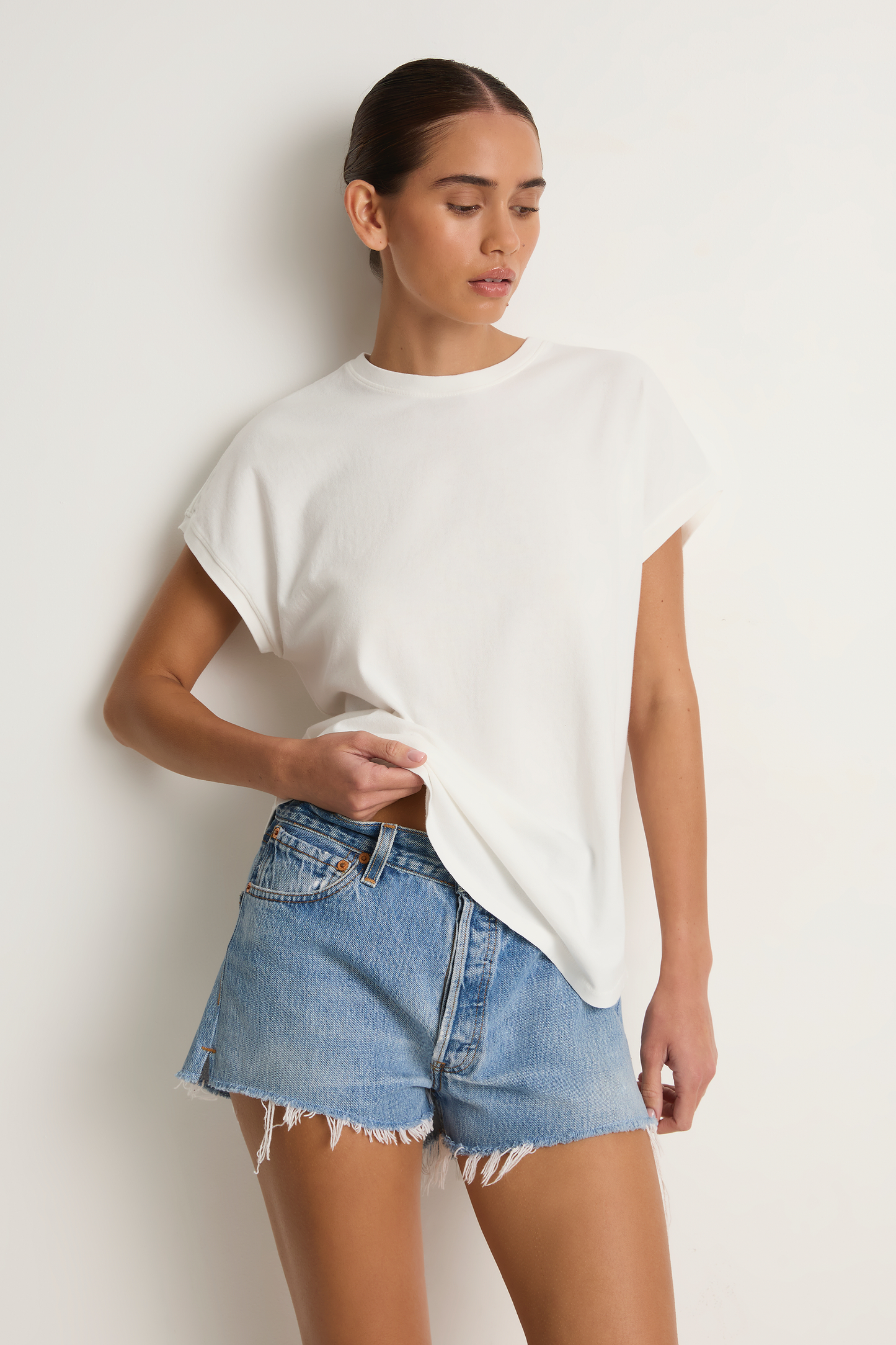 Le Bon Shoppe Ease Tee - Vintage White