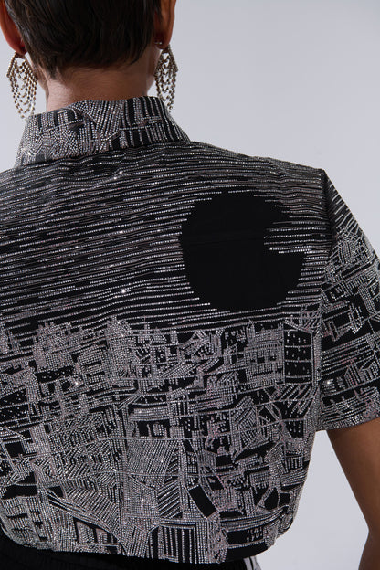 ALL AROUND THE WORLD BUTTON DOWN TOP IN BLACK
