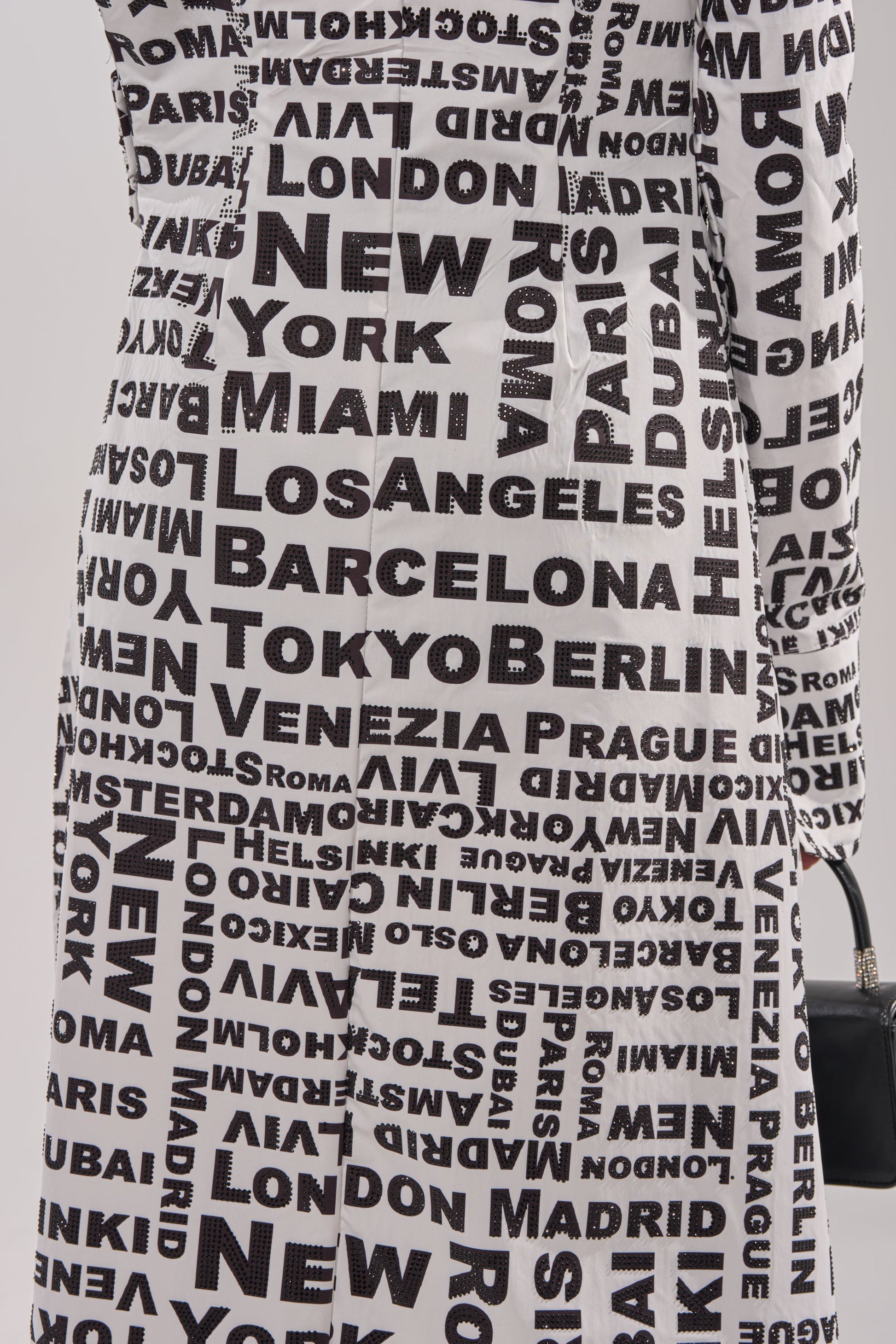 ALL AROUND THE WORLD BLOUSE