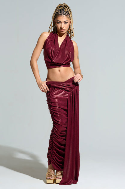 ALL OF THE GLAMOUR SLINKY HALTER NECK TOP