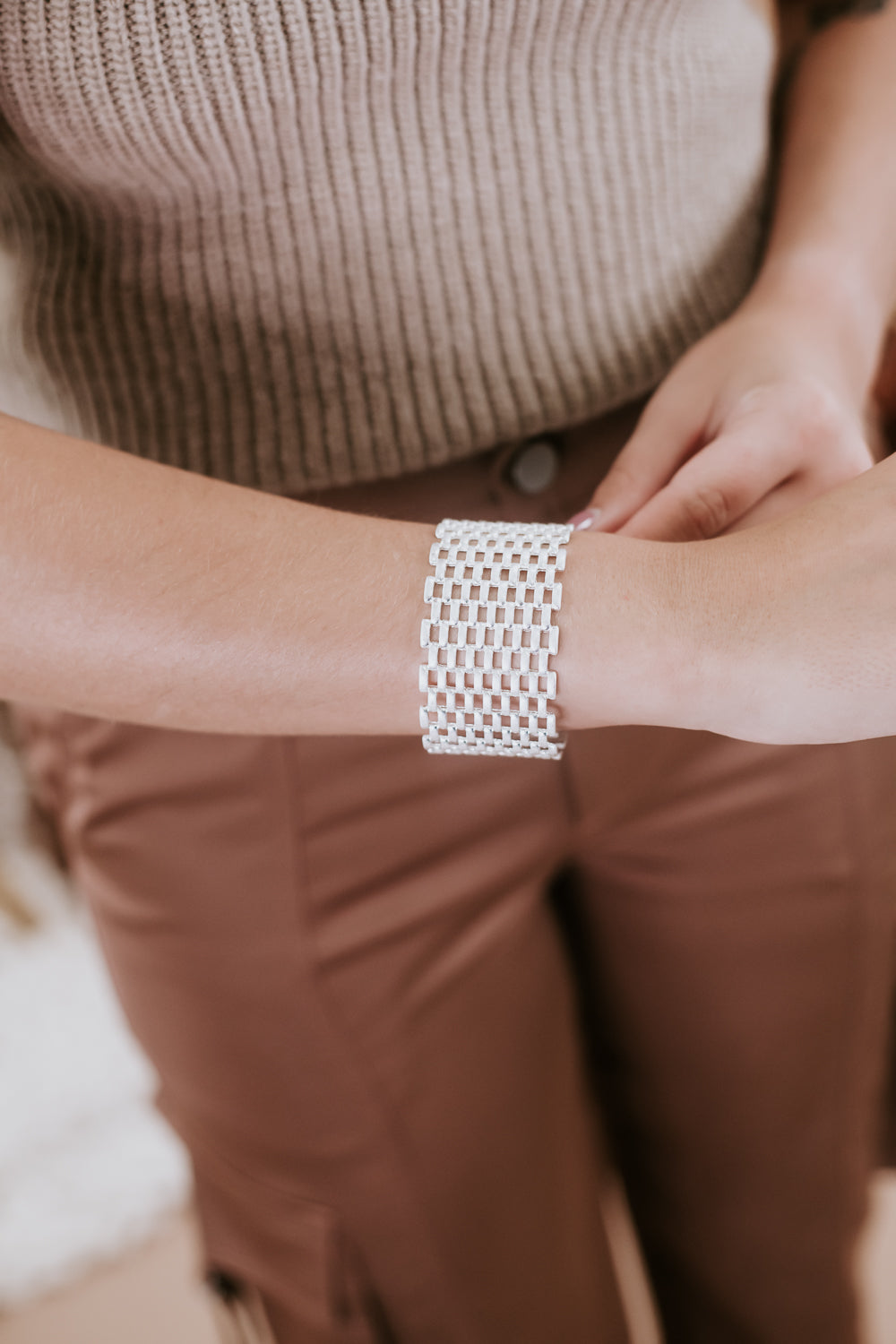 Linked Wide Metal Cuff, Silver