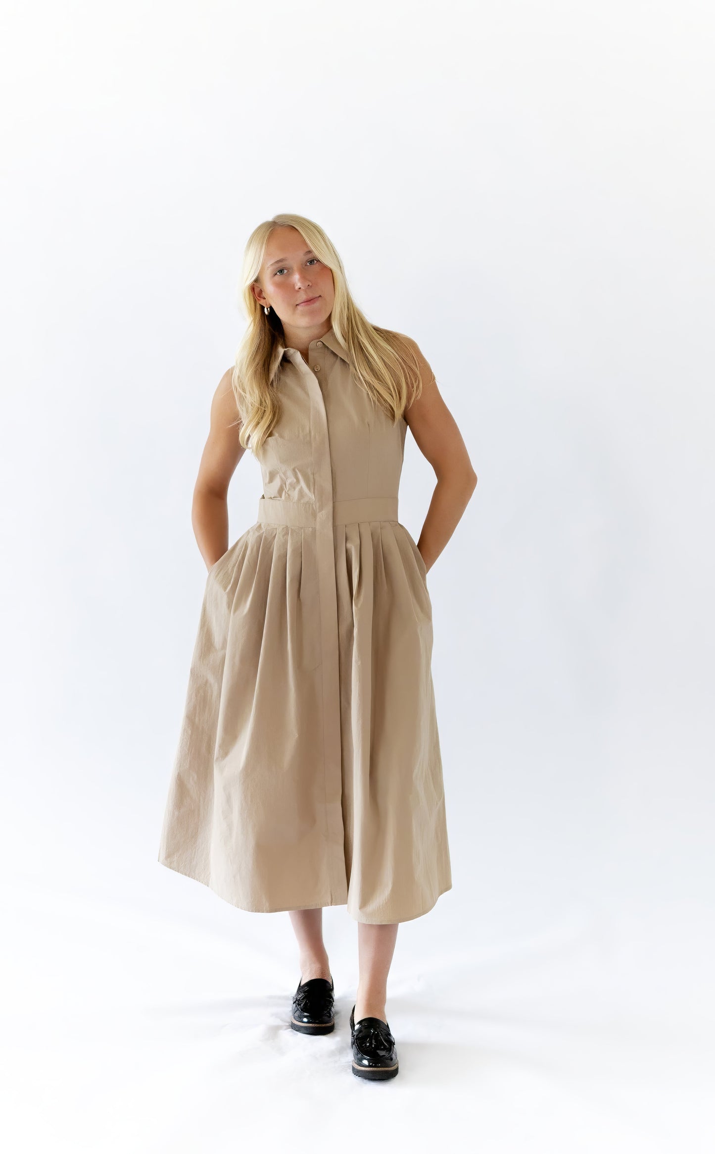 Winnie Sleeveless Midi Dress