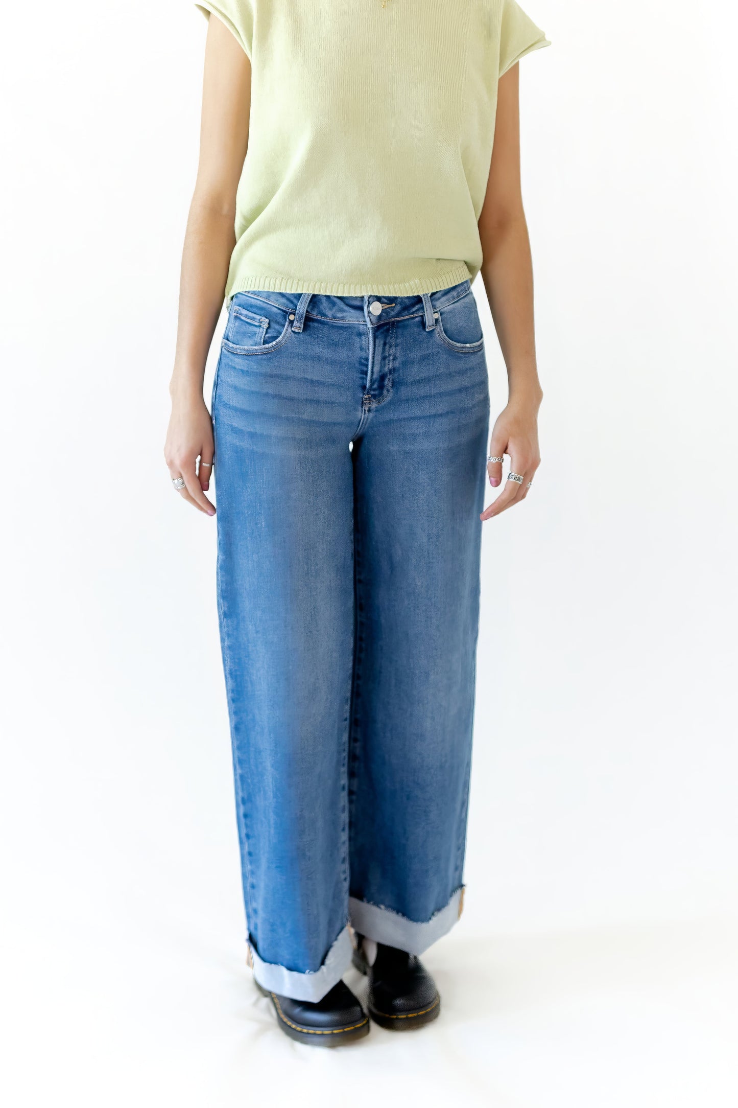 Kourt Low-Rise Cuffed Denim