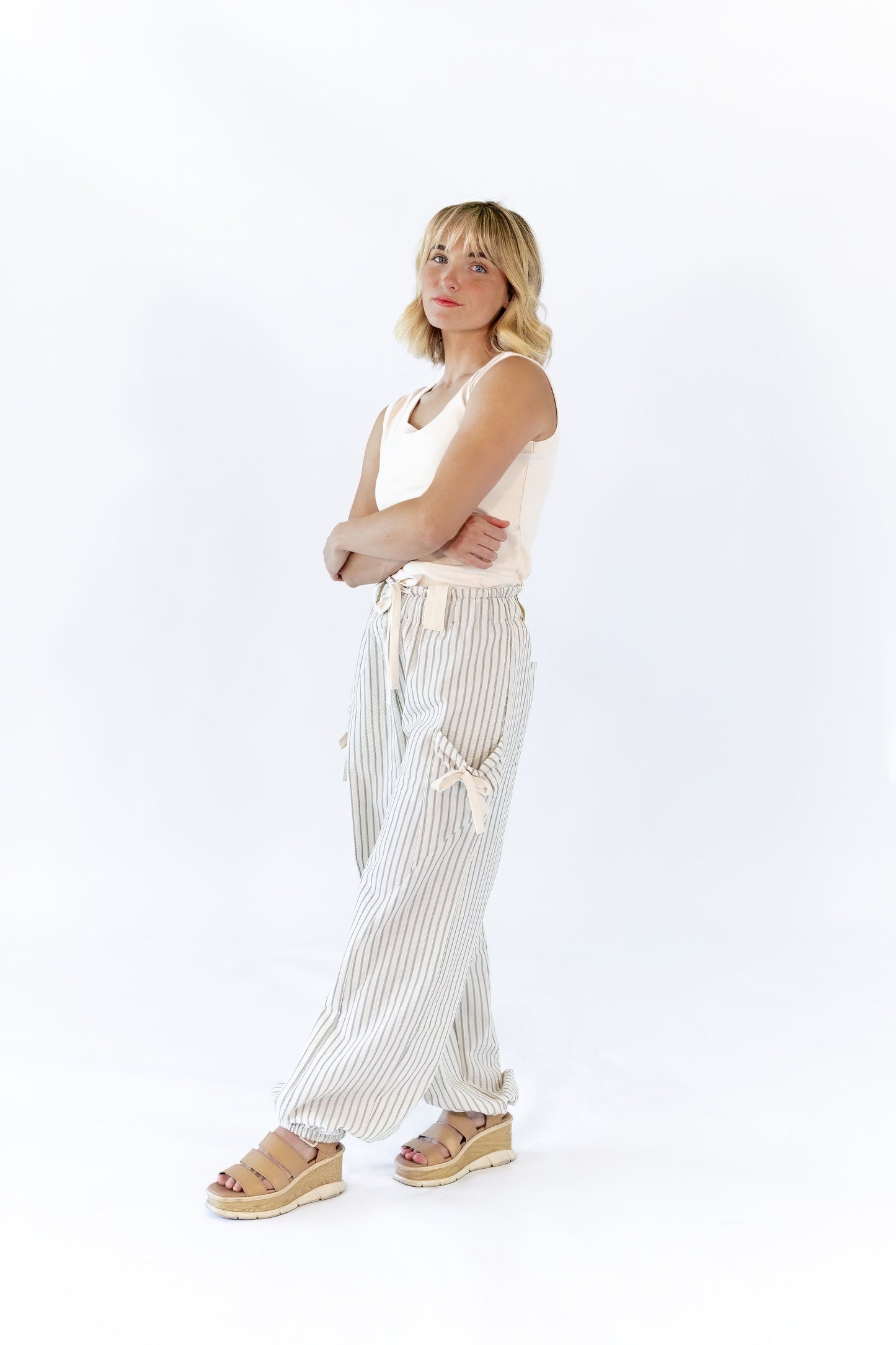 Milene Bow Detail Pants · Cream