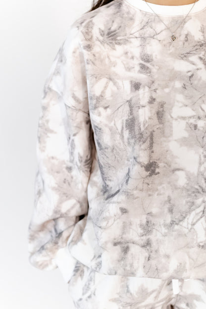 Serina Camo Pullover