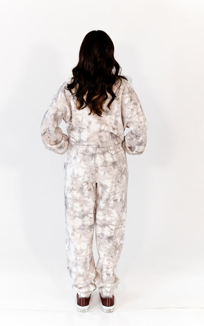 Serina Camo Pullover