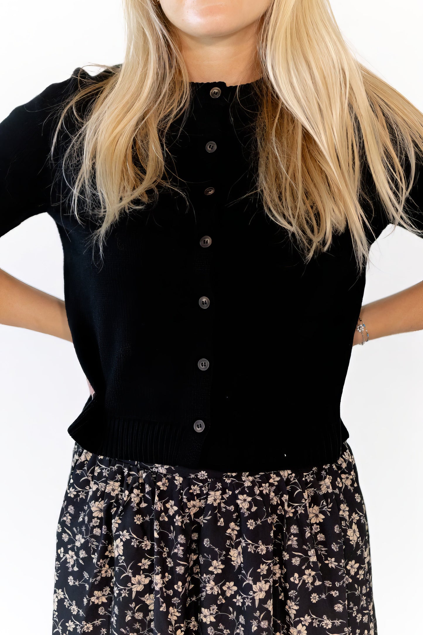 Morris Short Sleeve Cardigan · Black