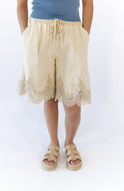 Arizona Lace Trim Shorts