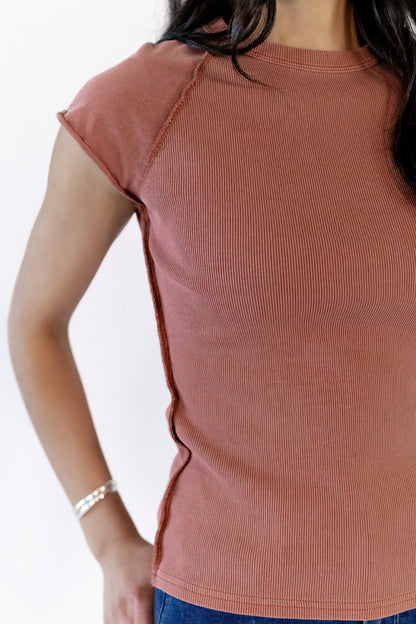 Ava Ribbed Exposed Seam Tee · Terracotta