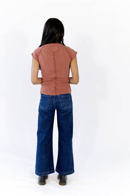 Ava Ribbed Exposed Seam Tee · Terracotta