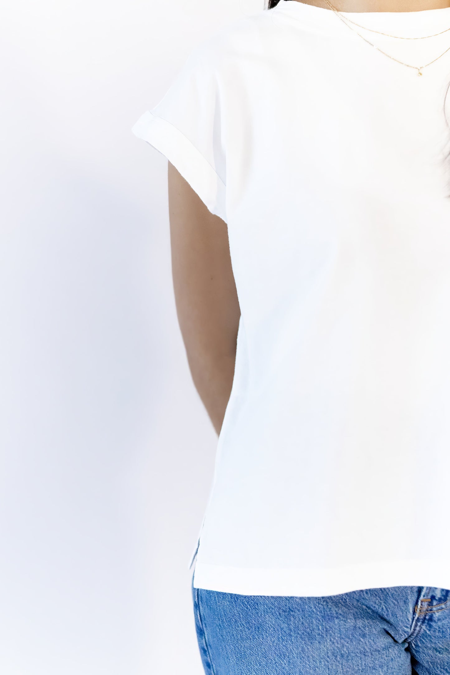 Veronica Basic Tee ⭐︎ Restocked
