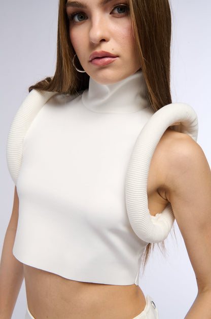 ALL ABOUT THE DETAILS TOP IN WHITE