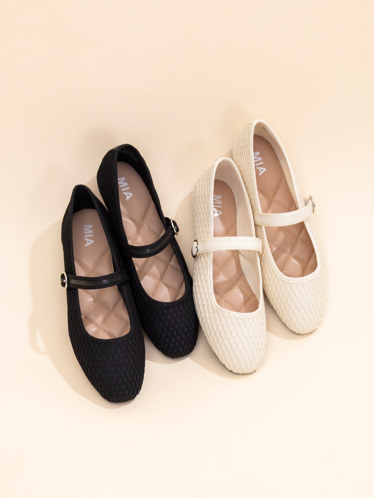 Bena Woven Flats · Black